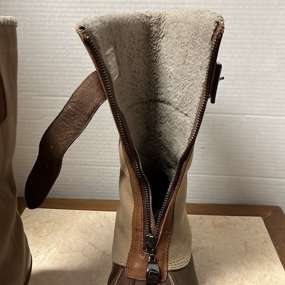 Sorel Women's Waterproof Winter Boots - Picture 10 of 12